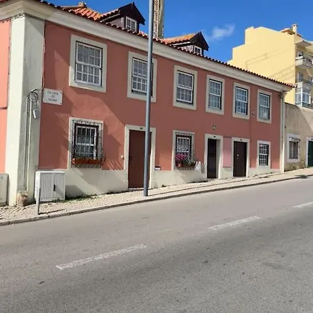 Apartment Luxury Artistic Digital Nomad Getaway W/ Terrace Lisbon