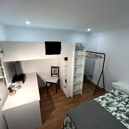 Apartment Luxury Artistic Digital Nomad Getaway W/ Terrace Lisbon